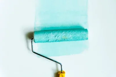 Peinture intérieure à Quiévrechain — murs, plafonds et boiseries